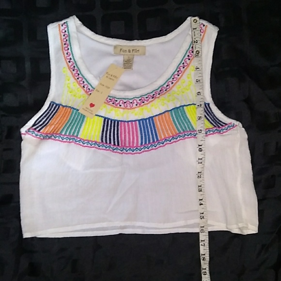 NWT Fun&Flirt - Japna Embroidered Lined Gauzy Crop - Picture 5 of 8